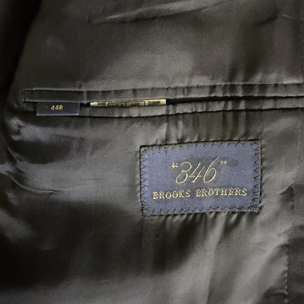 Brooks Brothers 346 Blazer Mens Sz 44R Navy Wool Gold Button Sport Coat Jacket